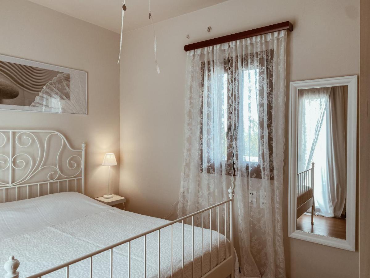 Luxury 3Br Sunrise Villa , Seaside Gyrismata 스키로스 외부 사진