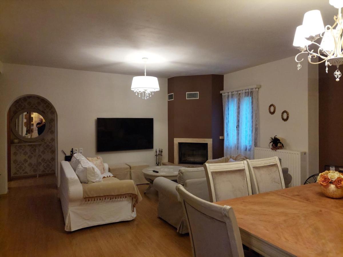 Luxury 3Br Sunrise Villa , Seaside Gyrismata 스키로스 외부 사진